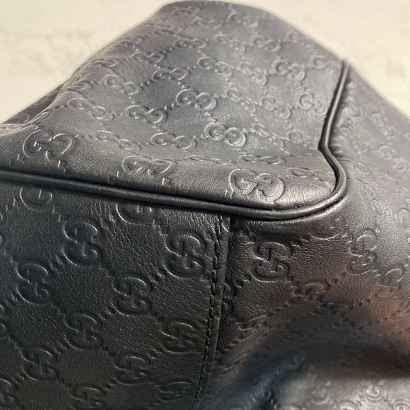 Authentic Gucci Bag - Picture 7 of 11